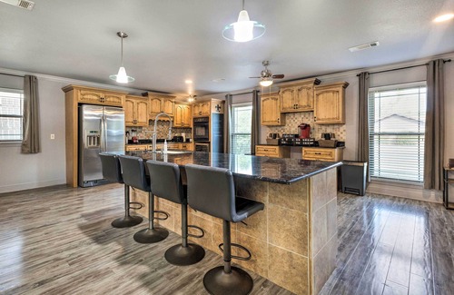 Gulfport Casa | Inviting Gulfport Home w/ Private Pool & Yard
