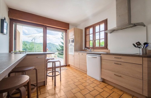 Miremont Casa | Acogedora casa de vacaciones en Miremont con jardín