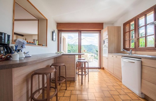 Miremont Casa | Acogedora casa de vacaciones en Miremont con jardín