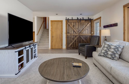 Jackson Hole Casa | Inviting home with mountain view, fireplace, golf nearby, & washer/dryer