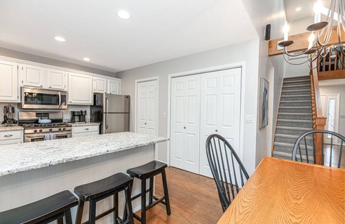 The Galena Territory Casa | Inviting Home with Stunning Golf Course View - Fireplace, Hot Tub & Fire Pit
