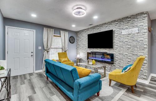 Cloverdale Casa | Inviting Savannah Home with Yard 3 Mi to Downtown!