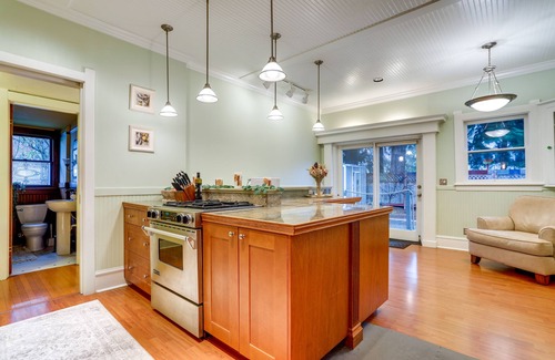Old Ballard Apartamento | Inviting Seattle Apartment: 4 Mi to Ballard Locks