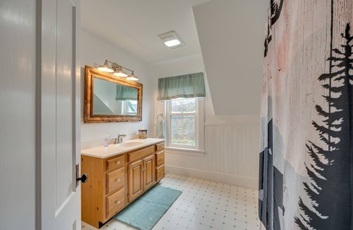 Pittsburg Casa | Inviting & Spacious Vacation Rental in Pittsburg!