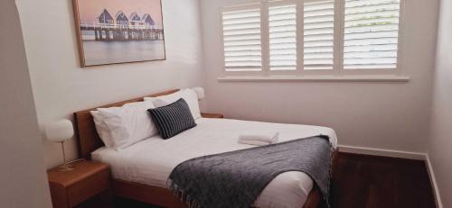 Rockingham Apartamento | Inviting Stay Close to Rockingham and Palm Beach - Hosted by Canstay