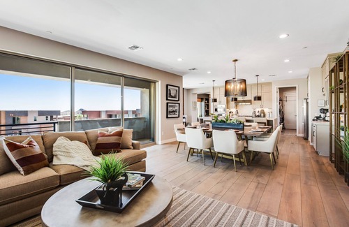 North Scottsdale Casa | Inviting townhouse with pool, hot tub, balcony, central AC, & W/D