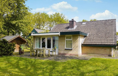 Appelscha Casa | Inviting vacation home with beautiful garden near Appelscha.