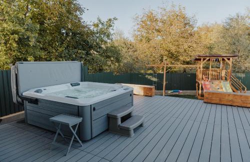 Turda Casa | IoanaGuestHouse