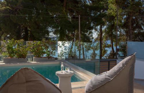 Perigiali Villa | Ionian Elite Beachfront Villa