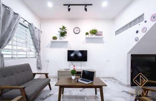 Ipoh Casa | Ipoh Deluxe Family Home by Verve (14 Pax) EECH04
