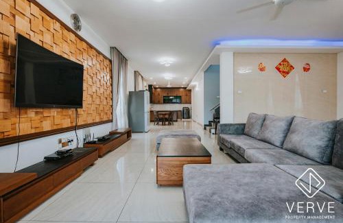 Kampung Simee Casa | Ipoh Garden Luxury House By Verve (14pax)