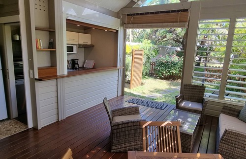 La Saline Les Bains Casa | IPOMEA waterfront bungalow on the lagoon La Saline les Bains