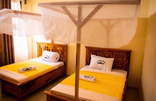 Mbezi Hotel | IREWE SILENT LODGE