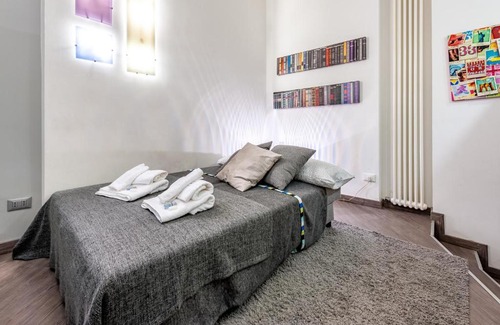 Rione II Trevi Apartamento | IREX Trevi Fountain private apartment