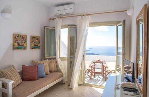 Imerovigli Casa | Irida Santorini
