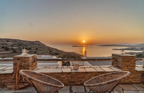 Kato Aprovatou Apartamento | IRIDA Villa - Sea & Sunset Flats near Batsi by Explore Andros