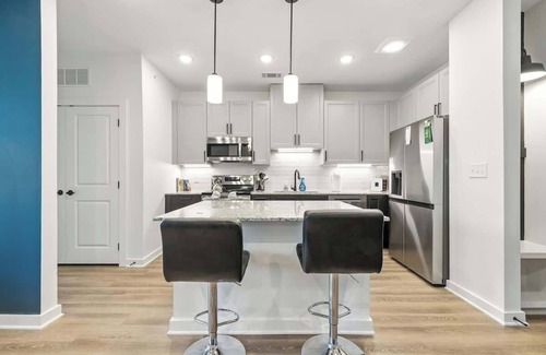 Westfield Apartamento | IRIE Living Brand-New Lux 2BR | 8 Min Grd Park