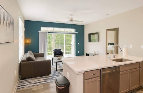Whitestown Apartamento | IRIE Living-Homey Kg 2Bd+Gym+Pool, BRAND New!