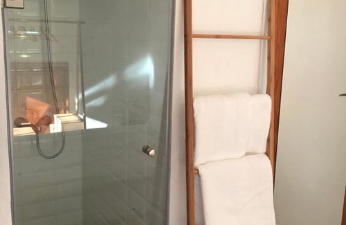 Nea Iraklia Casa | Irini’s Attic