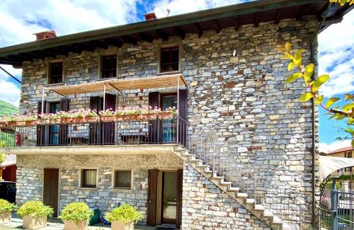 Dongo Apartamento | IRIS 2 lago di Como