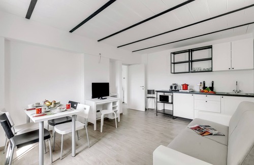 Arcumeggia Apartamento | Iris Apartment, Casalzuigno, Italy