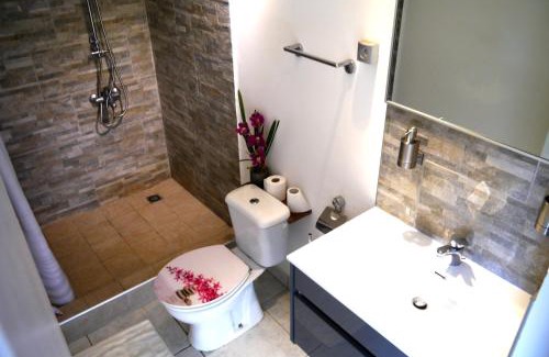 Punaauia Apartamento | Iris suite