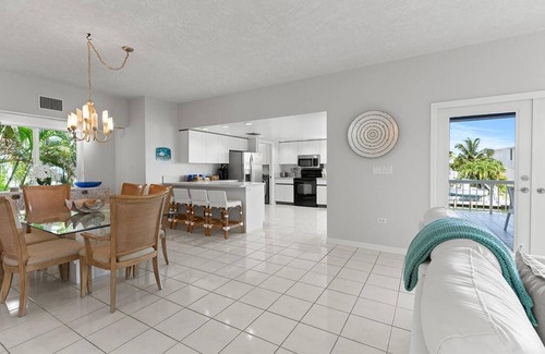 Venetian Shores Casa | Irish Ayes | Venetian Shores Canalfront with Pool, Hot Tub, Dock & Elevator