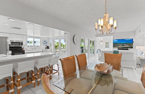 Venetian Shores Casa | Irish Ayes | Venetian Shores Canalfront with Pool, Hot Tub, Dock & Elevator