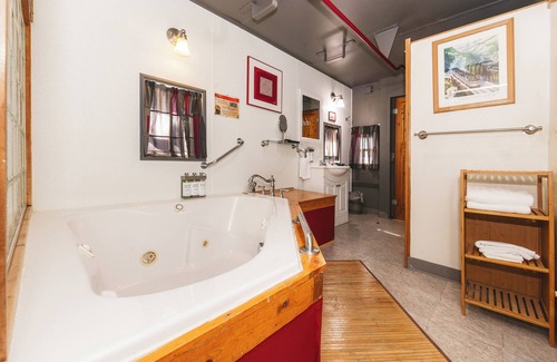 Cle Elum Cama Y Desayuno | Iron Horse Inn Bed & Breakfast