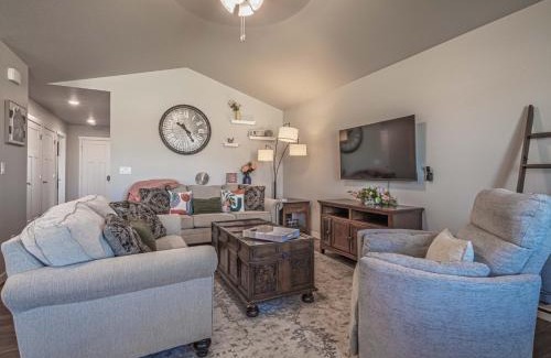 Rapid City Casa | Isaac's Nook in the Hills