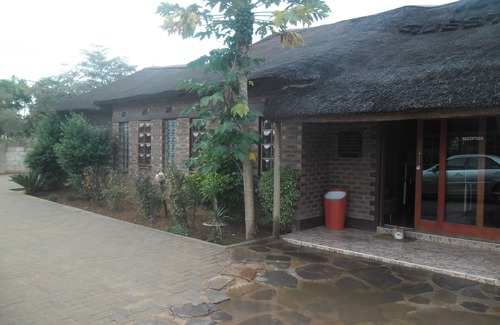 Palapye Casa | Isabel Guest Suites & Tours