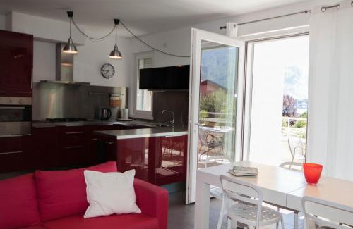 Azzano Casa | IsaBellaVista - Mezzegra, Tremezzina by LoveComo