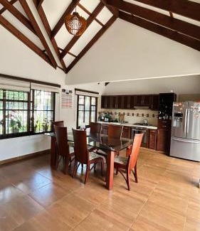 Guaduas Casa | Isabelu