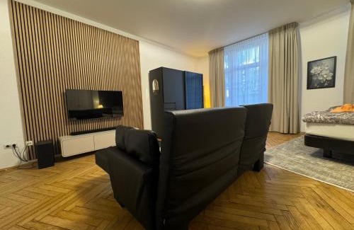 Deutsches Museum Casa | Isartor Rooms - SHARED BATHROOM