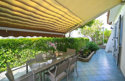 Barano d'Ischia Apartamento | Ischian Escape- Vintage Bath and Lush Nature