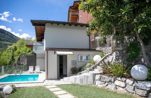 Fonteno Apartamento | IseoLakeRental - Il Villino Delle Rose