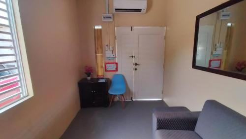 Parit Raja Casa | Ishak Kaseh Homestay