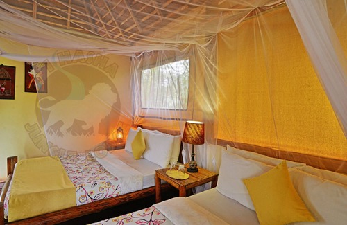 Ishasha Cabina | Ishasha Jungle Lodge