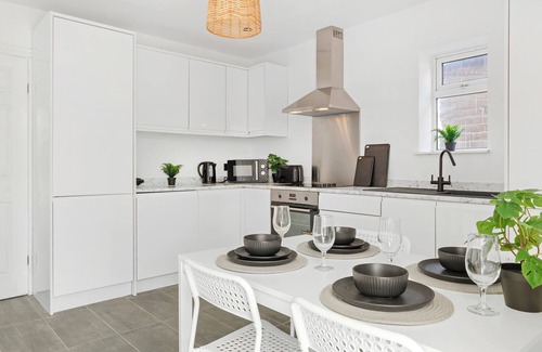 Alfreton Casa | Isimi Luxurious House 4-bed in Alfreton Derby
