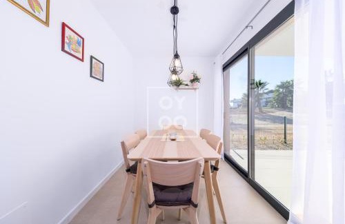 Alhama de Murcia Apartamento | Isla de la Luz mountain lake views by OYOOSTAYS