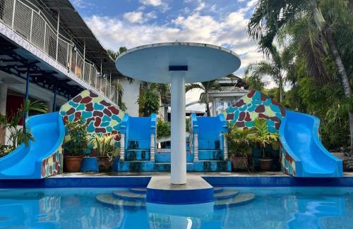 Sison Complejo | Isla Paraiso Resort-Hotel