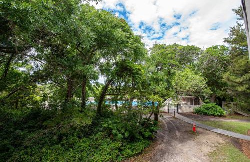 Atlantic Beach Apartamento | Island Beach & Racquet Club G104