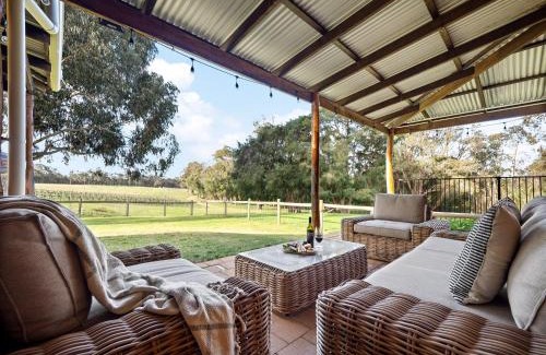 Yelverton Casa | Island Brook Estate Vineyard and Chalets