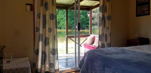 Mpofana Casa | Island Cabin