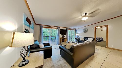 Put-in-Bay Casa | Island Club #97