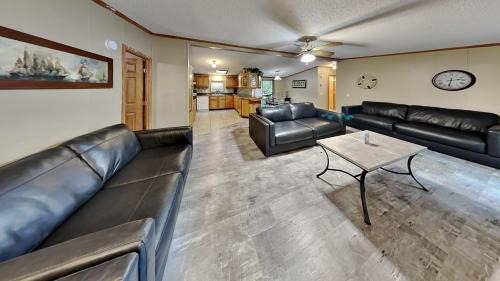 Put-in-Bay Casa | Island Club #98