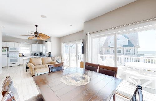 North Topsail Beach Casa | Island Delight Ocean Ridge
