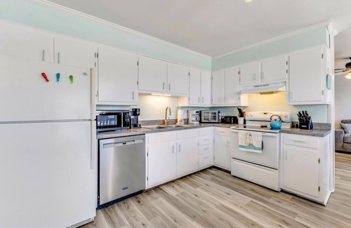Carolina Beach Casa | Island Escape A - Suite in Carolina Beach
