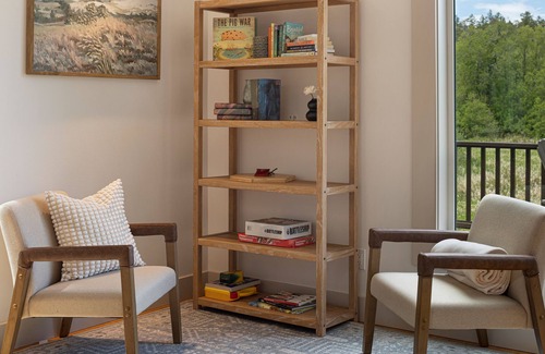 Friday Harbor Casa | Island Escape with Luxe Comfort and Privacy -Margo House