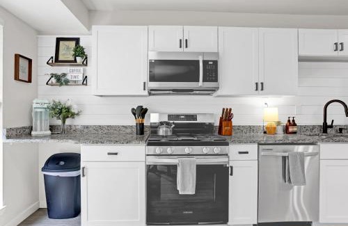 Savannah Casa | Island Getaway 10 mins to Downtown Savannah and Tybee